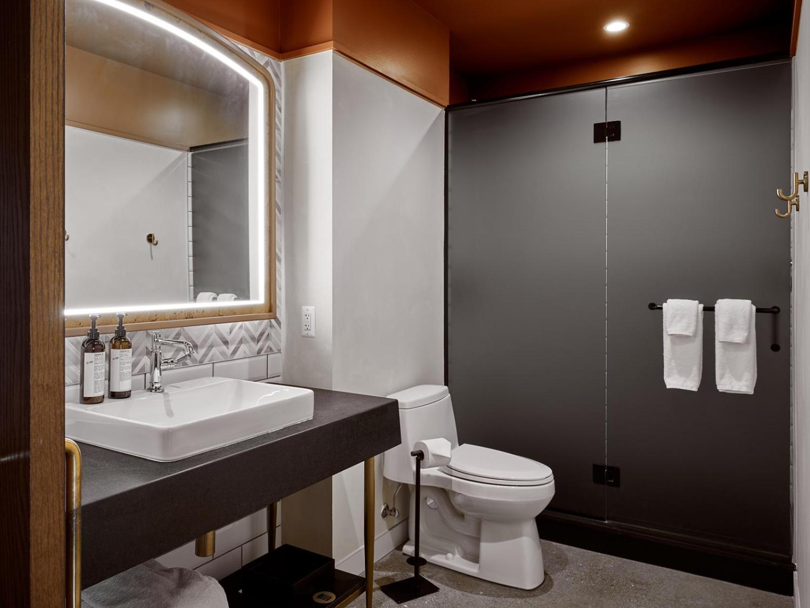 Detroit Foundation Hotel Екстериор снимка