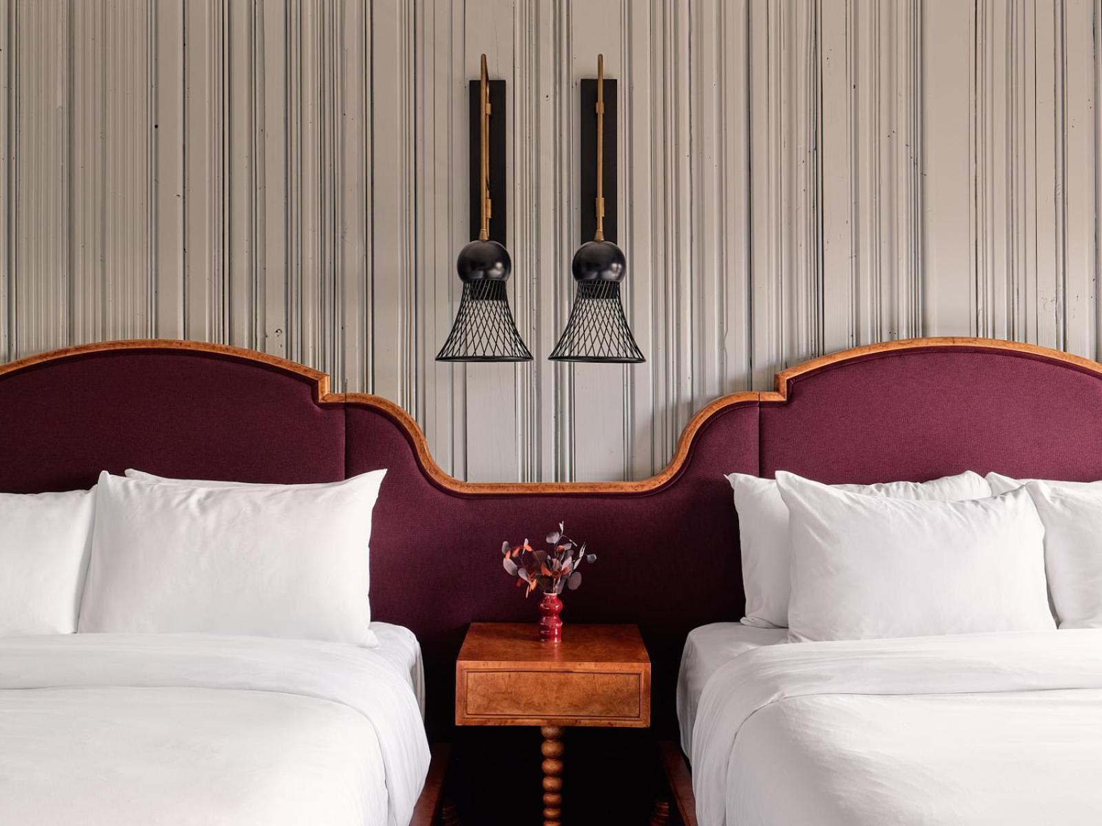 Detroit Foundation Hotel Екстериор снимка