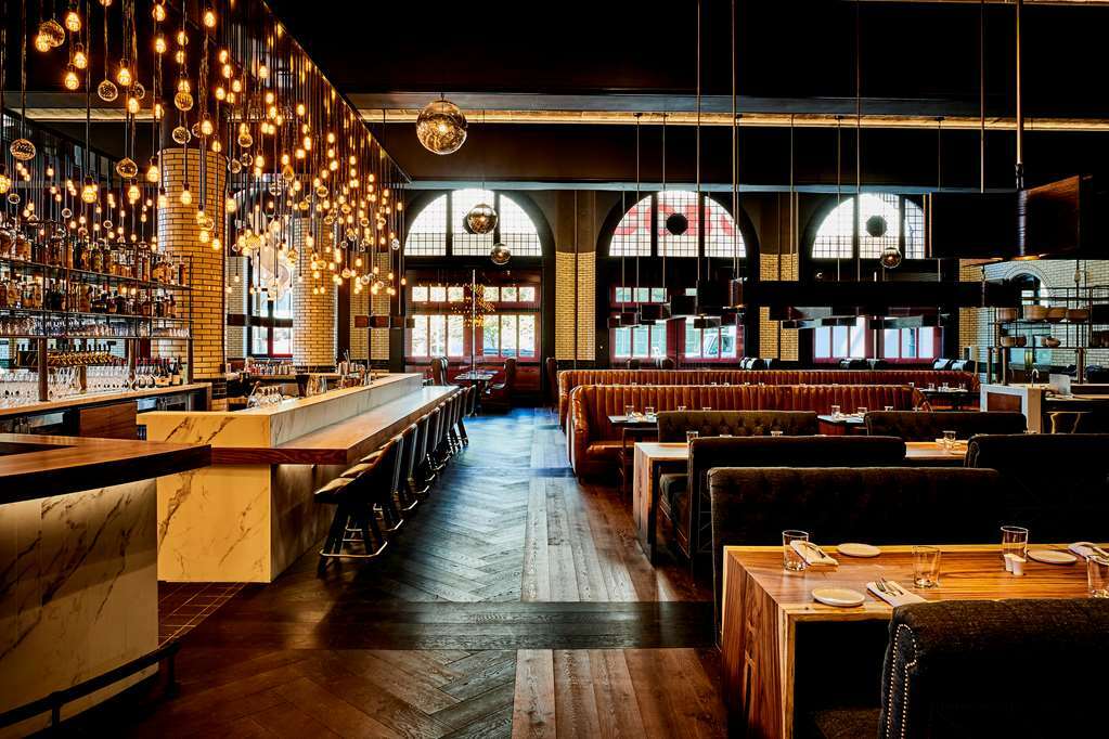 Detroit Foundation Hotel Ресторант снимка